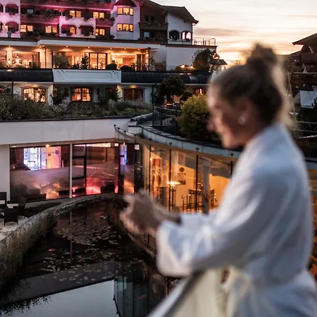 Wohlfuehlresort Peternhof 4*