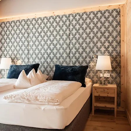 Wohlfuehlresort Peternhof 4*