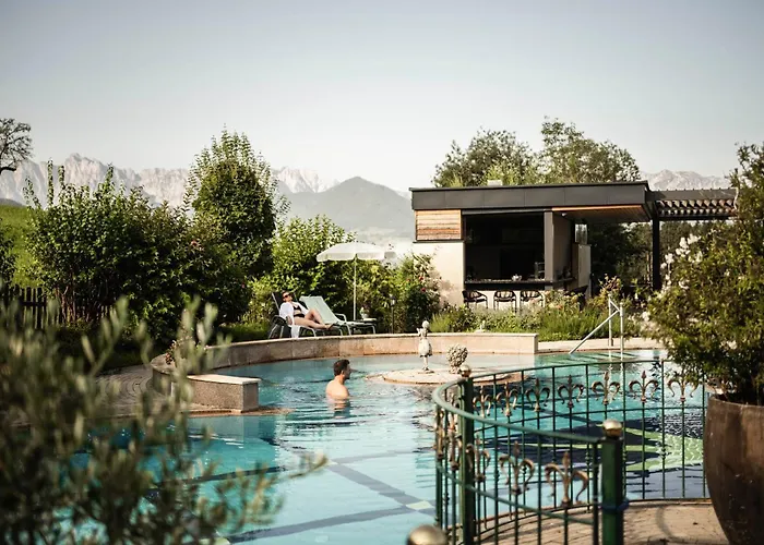 Wohlfuehlresort Peternhof 4*