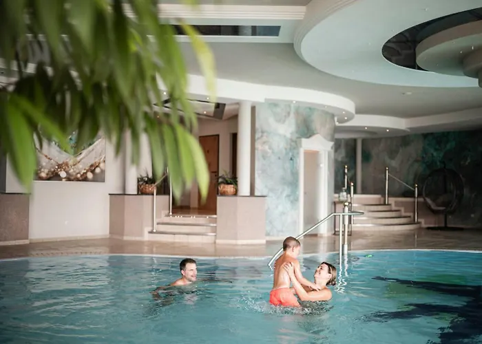 Wohlfuehlresort Peternhof 4*