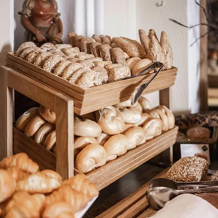 Wohlfuehlresort Peternhof 4*