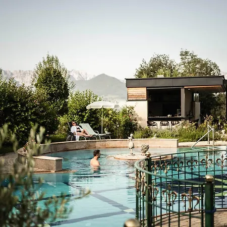 Wohlfuehlresort Peternhof 4*